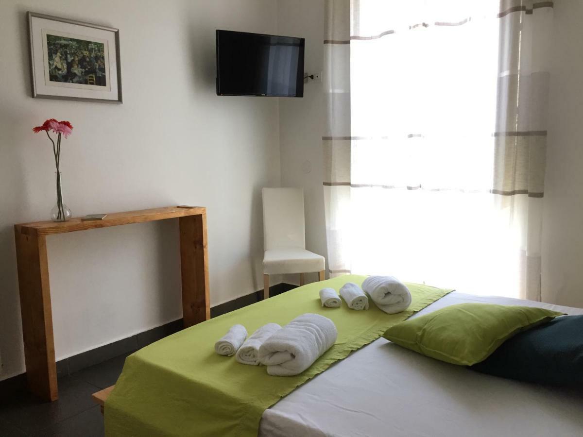 Four Rooms Catane Extérieur photo